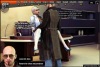 Gangster scopa una segretaria su una scrivania ufficio